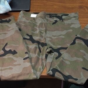 Time and Tru Camouflage Patterned Pants